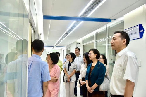 長沙市僑聯(lián)黨組書記成鋼一行赴岳麓區(qū)調(diào)研市僑青委企業(yè)